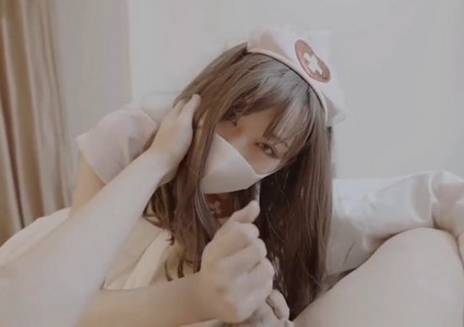 Đón cô bạn học nứng lồn Liu Qing