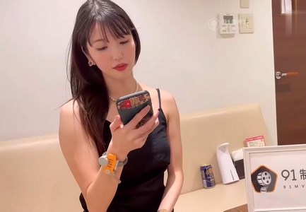 Địt em bạn gái vú đẹp Mai Lan